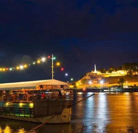 Riverretreat 公寓 贝尔格莱德